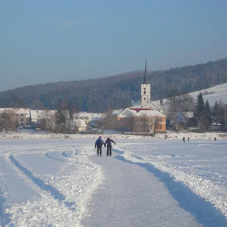 Casa de hóspedes U Račáku Frymburk